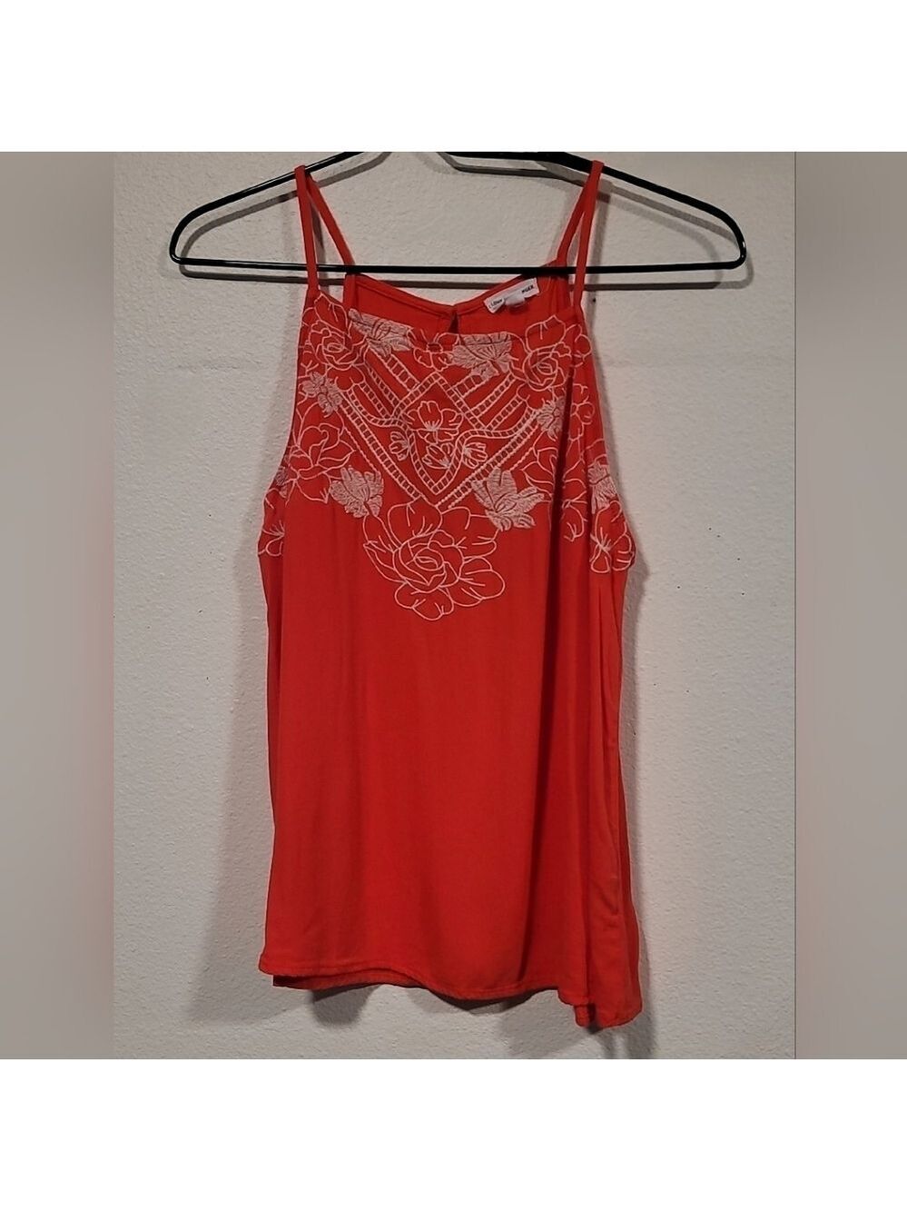 Love On A Hanger Women's Red Floral Embroidered Top Sz Large